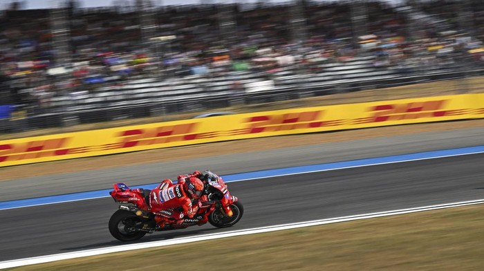Marquez_Dominasi_FP1_MotoGP_Argentina_2025_Rekor_Baru