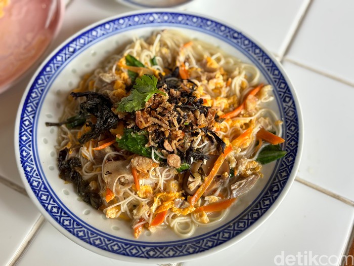 Rasakan_Kelezatan_Misua_Hing_Hua__Mochi_Cake_di_Kopitiam