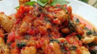 Resep Ayam Rica-Rica Manado, Pedasnya Nagih dan Praktis