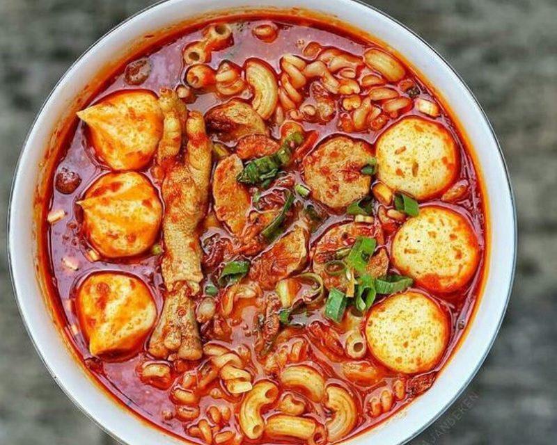 Resep Seblak Pedas Kuah Merah Khas Bandung, Simpel dan Praktis Resep Seblak Pedas Kuah Merah Khas Bandung, Simpel dan Praktis