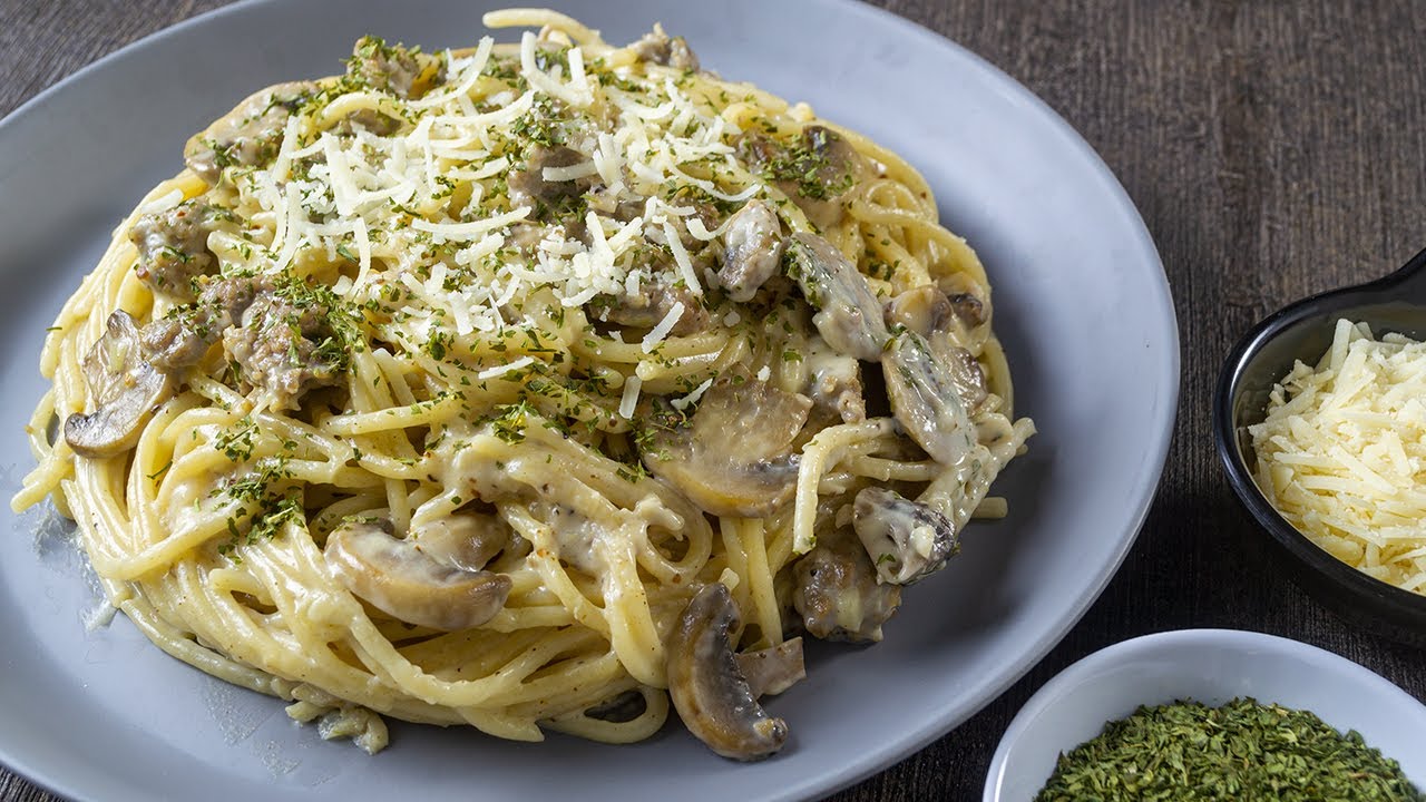 Resep Spaghetti Carbonara Creamy ala Restoran, Mudah Banget Dibuat Resep Spaghetti Carbonara Creamy ala Restoran, Mudah Banget Dibuat
