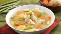 Resep Sup Ayam Bening Rumahan, Hangat dan Menyehatkan