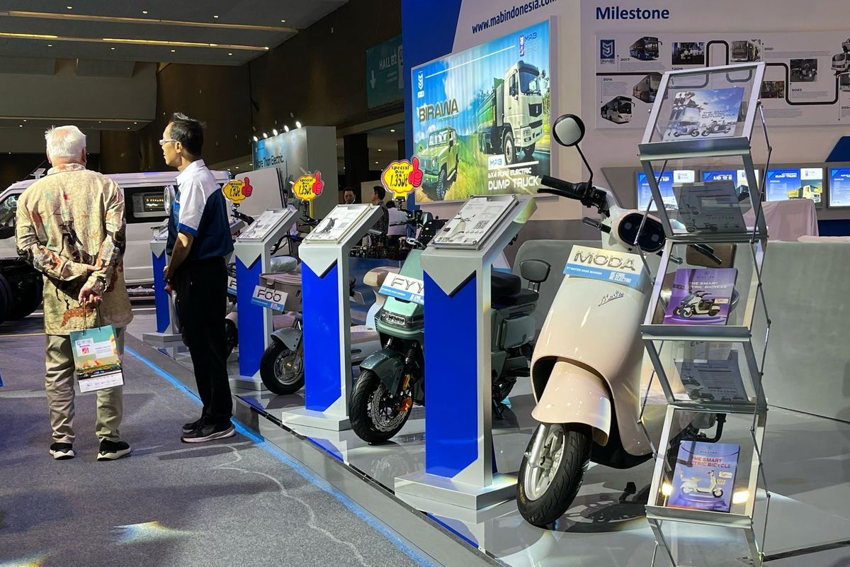 Subsidi Motor Listrik: Moeldoko Dukung, Segera Cair? Subsidi Motor Listrik: Moeldoko Dukung, Segera Cair?