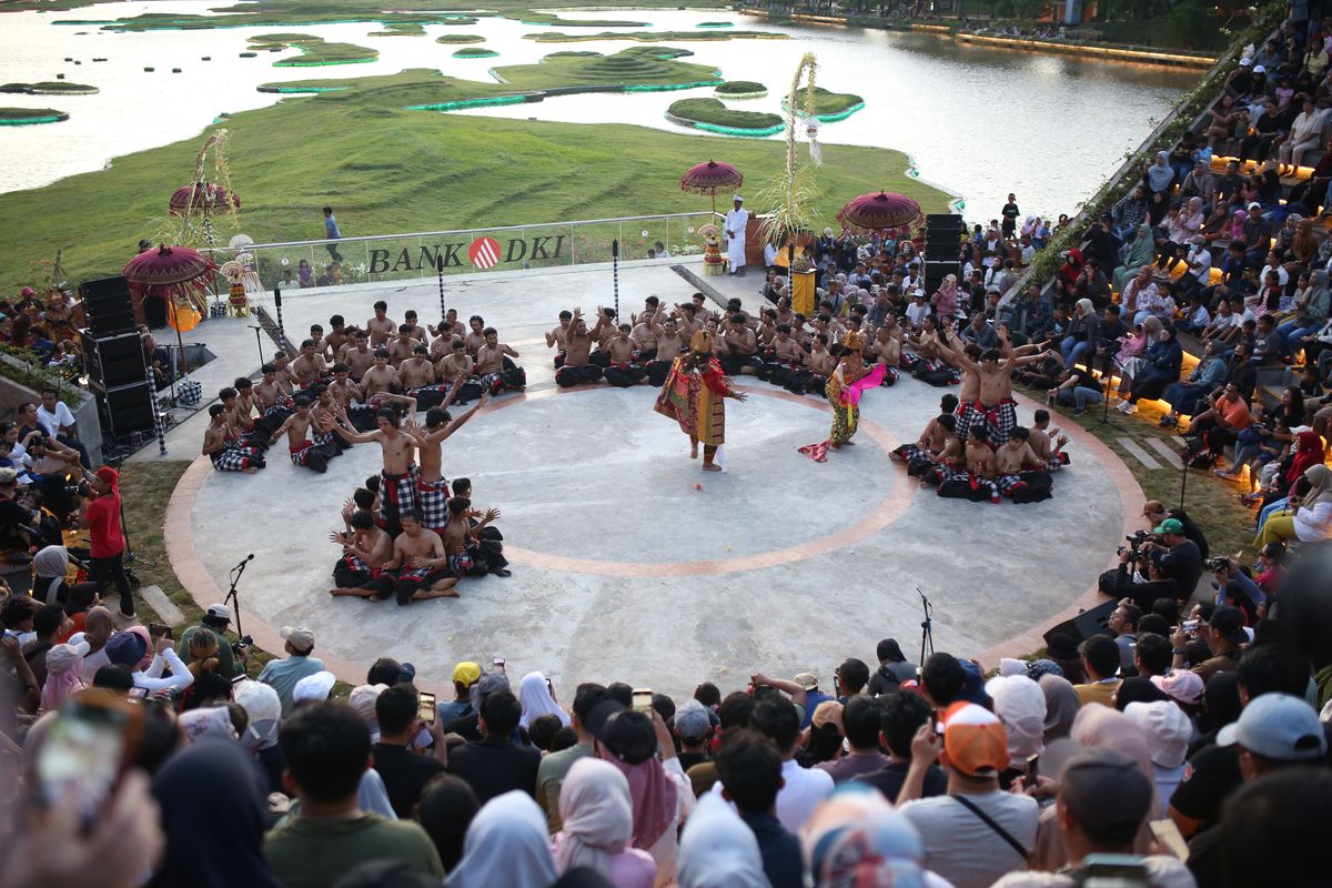 Temukan Lokasi Tari Kecak Taman Mini: Panduan Rute Mudah