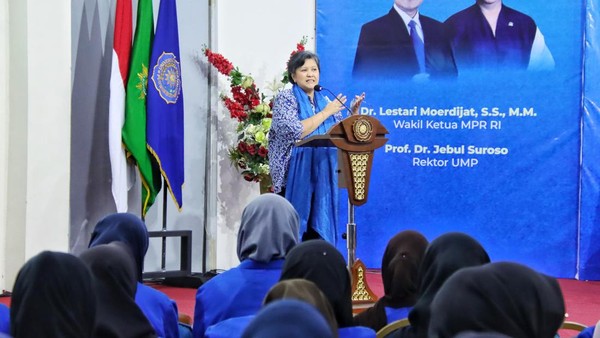 Generasi Muda: Nilai Kebangsaan di Era Disrupsi Digital Generasi Muda: Nilai Kebangsaan di Era Disrupsi Digital