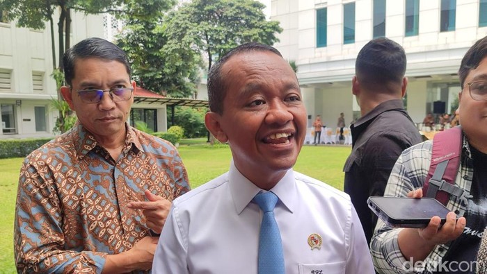 Krisis Gas RI? Bahlil Ungkap Penyebab & Solusinya