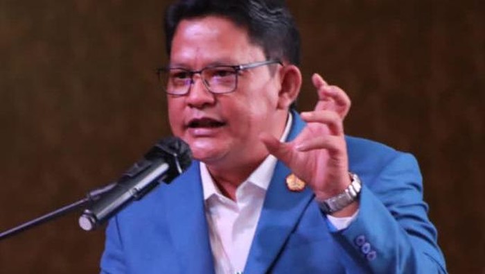 Polemik Ijazah Jokowi: Megawati & Pengacara Buka Suara Polemik Ijazah Jokowi: Megawati & Pengacara Buka Suara