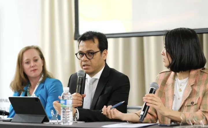 Tantangan Digital Negara Berkembang: Wawasan Wamen Nezar Patria